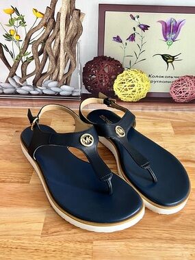 Michael Kors Womens Judy Thong Summer Sandals Navy Blue Leather Size 8.5